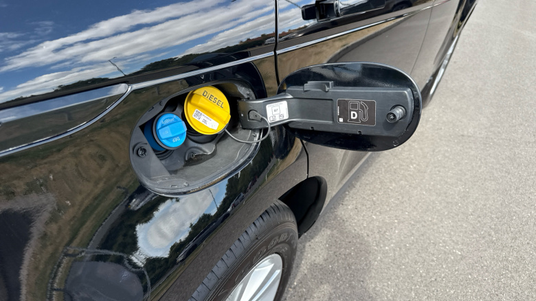 Land Rover Range Rover Evoque 2.0 D180 R-Dynamic S 5dr Auto Diesel Hatchback